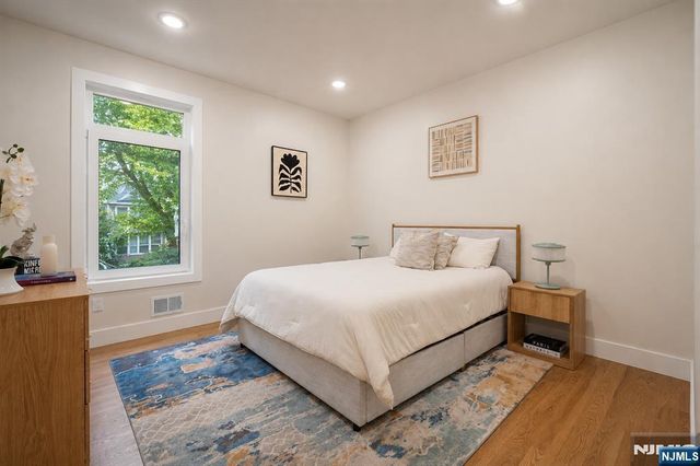 393 Myrtle Avenue, Irvington, NJ 07111