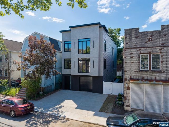 393 Myrtle Avenue, Irvington, NJ 07111
