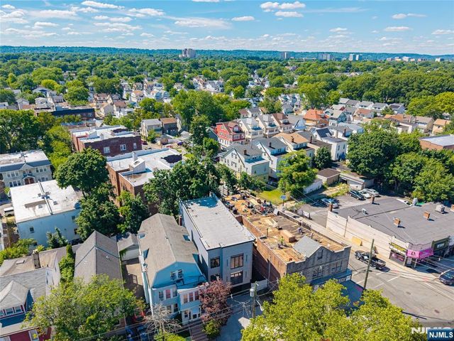 393 Myrtle Avenue, Irvington, NJ 07111