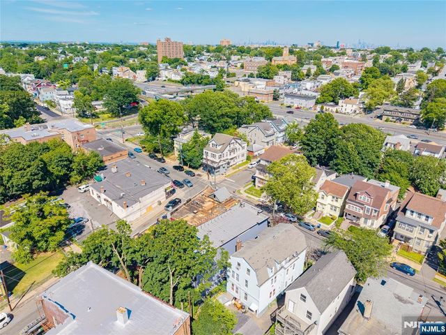 393 Myrtle Avenue, Irvington, NJ 07111