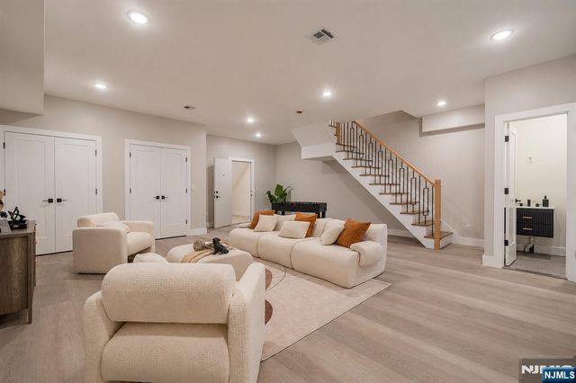 393 Myrtle Avenue, Irvington, NJ 07111