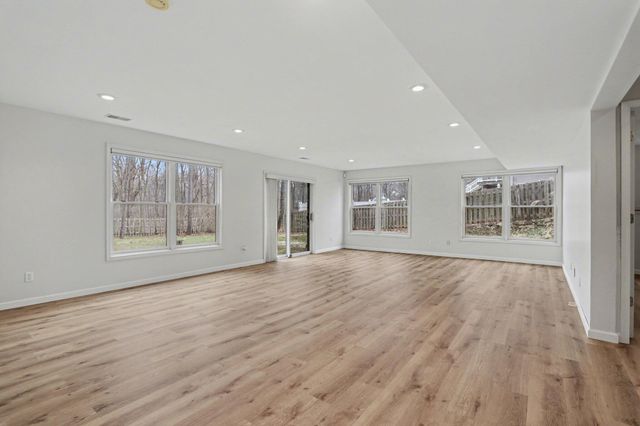 16711 Stoney Creek Court, Ross Twp, MI 49012