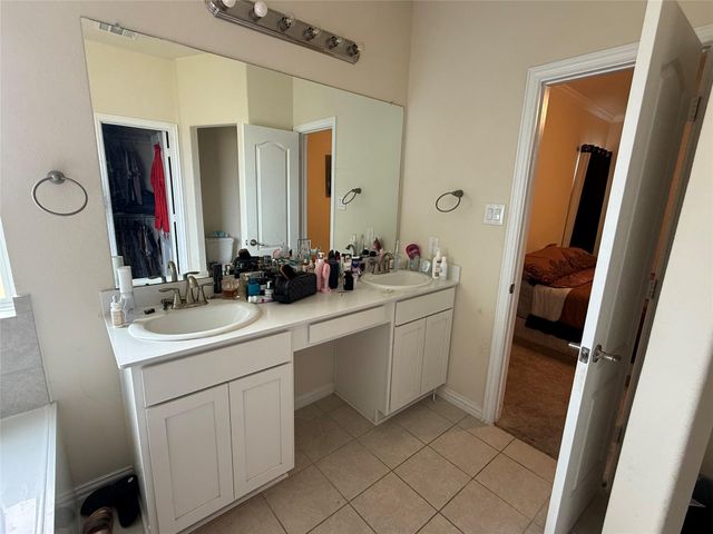 7914 Brooks Crossing Drive, Baytown, TX 77521