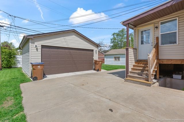 2312 S 1st Avenue, North Riverside, IL 60546