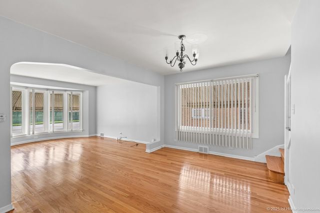 2312 S 1st Avenue, North Riverside, IL 60546