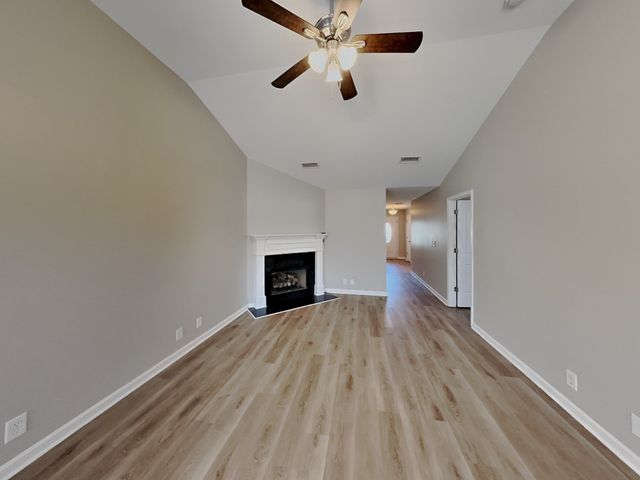 308 Canal Ct, Hermitage, TN 37076