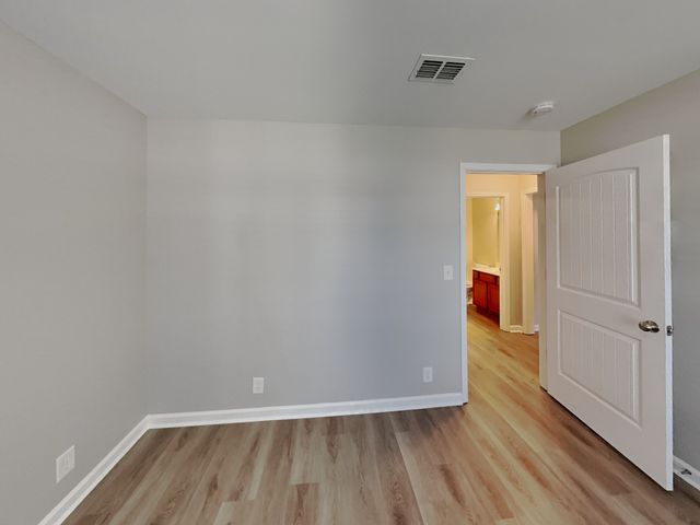 308 Canal Ct, Hermitage, TN 37076