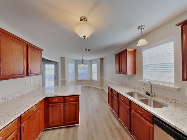 308 Canal Ct, Hermitage, TN 37076