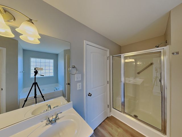 308 Canal Ct, Hermitage, TN 37076