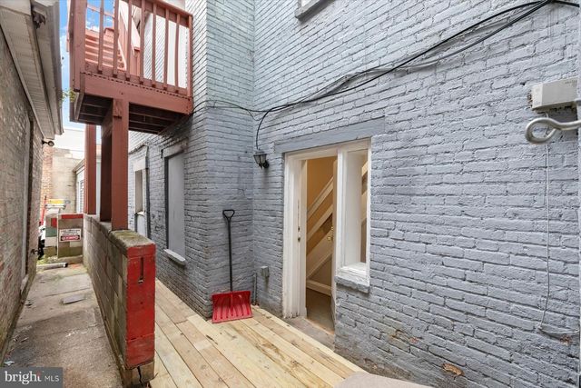 2025 EASTERN AVE, Baltimore, MD 21231