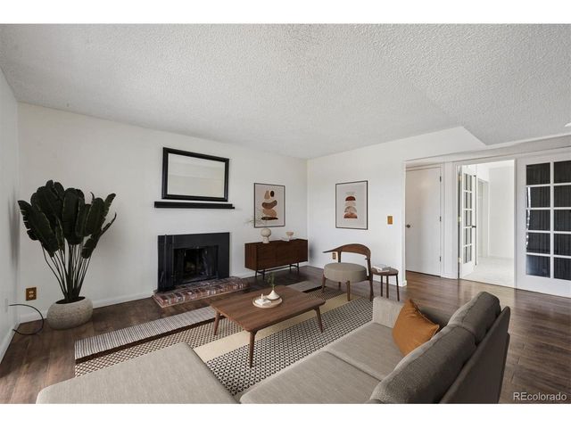 3121 S Tamarac Dr 208H, Denver, CO 80231