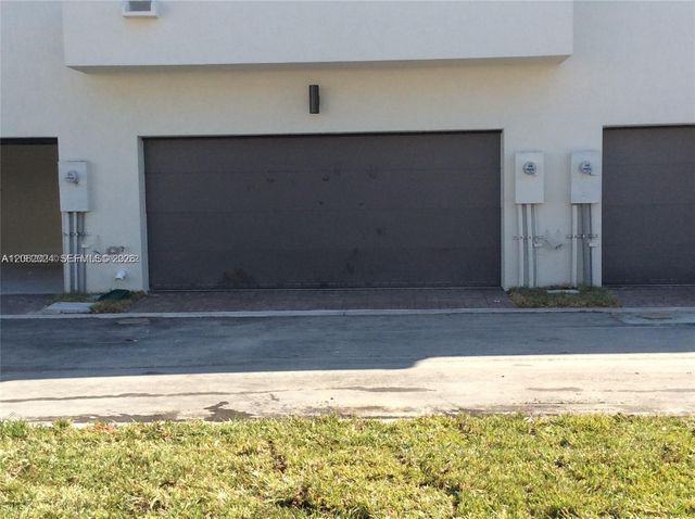 4286 NW 83rd Avenue 0, Doral, FL 33166