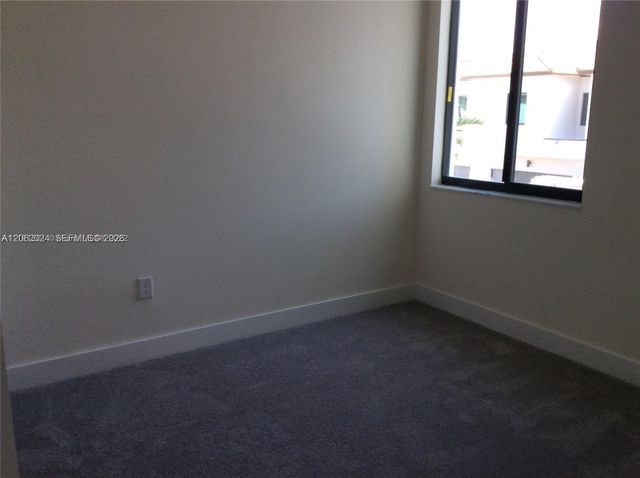 4286 NW 83rd Avenue 0, Doral, FL 33166
