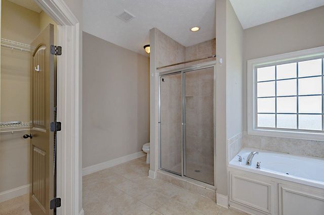 2749 Sawgrass Lane, Phenix City, AL 36867