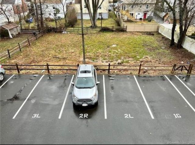 7 Dale Street 2R, Stamford, CT 06902