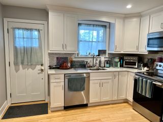 7 Dale Street 2R, Stamford, CT 06902