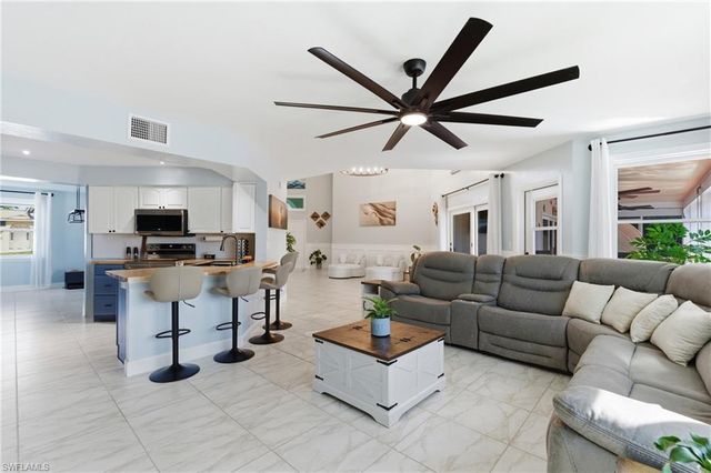 1722 SW 45th ST, Cape Coral, FL 33914