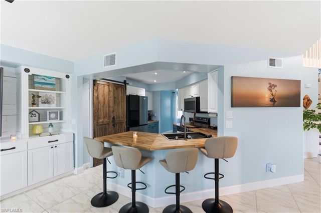 1722 SW 45th ST, Cape Coral, FL 33914