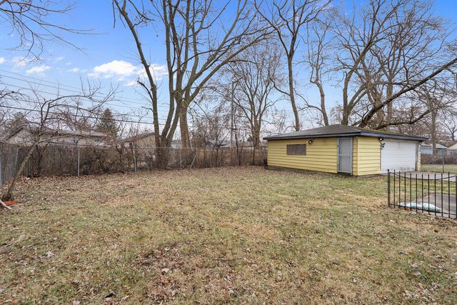 15319 Cherry Lane, Markham, IL 60428