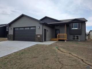 3974 MAGNUM RD, Rapid City, SD 57703
