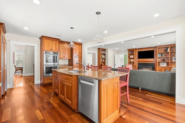 12 Salisbury Street, Winchester, MA 01890