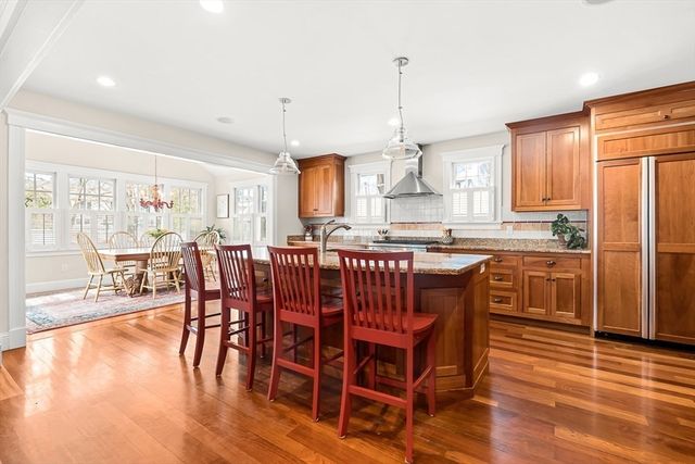 12 Salisbury Street, Winchester, MA 01890