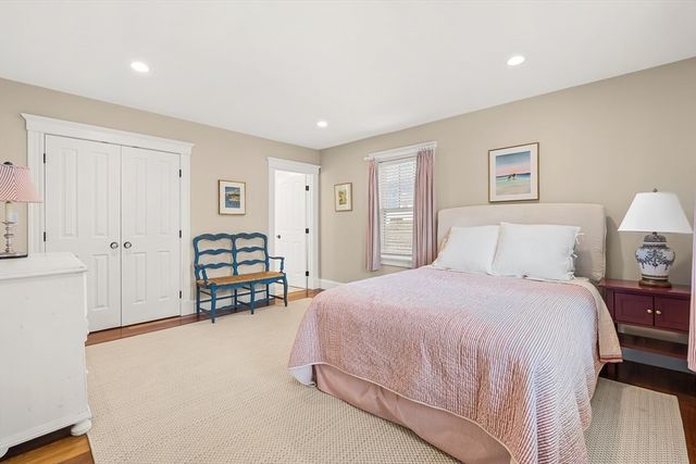 12 Salisbury Street, Winchester, MA 01890