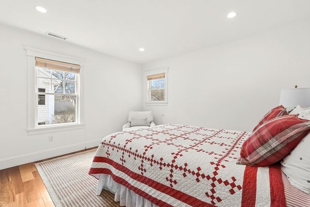 12 Salisbury Street, Winchester, MA 01890