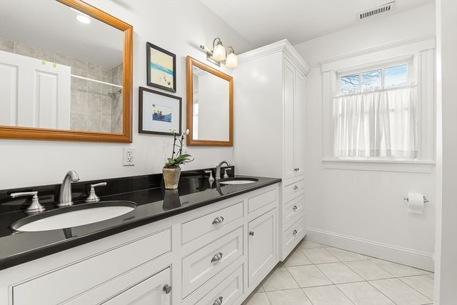 12 Salisbury Street, Winchester, MA 01890