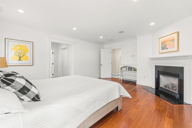 12 Salisbury Street, Winchester, MA 01890