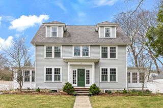 12 Salisbury Street, Winchester, MA 01890