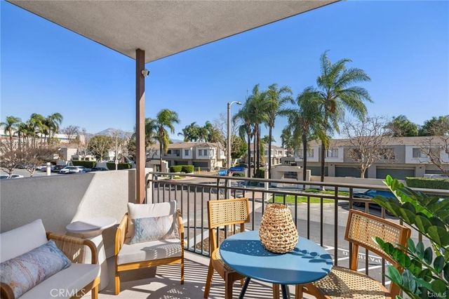 629 E Mission, Pomona, CA 91766