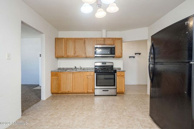 1255 W Ethel Avenue A & B, Las Cruces, NM 88005