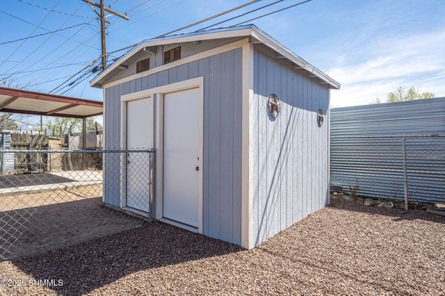 1255 W Ethel Avenue A & B, Las Cruces, NM 88005