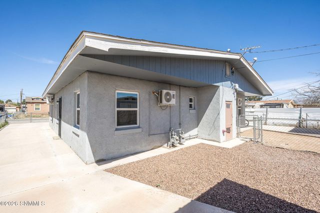 1255 W Ethel Avenue A & B, Las Cruces, NM 88005