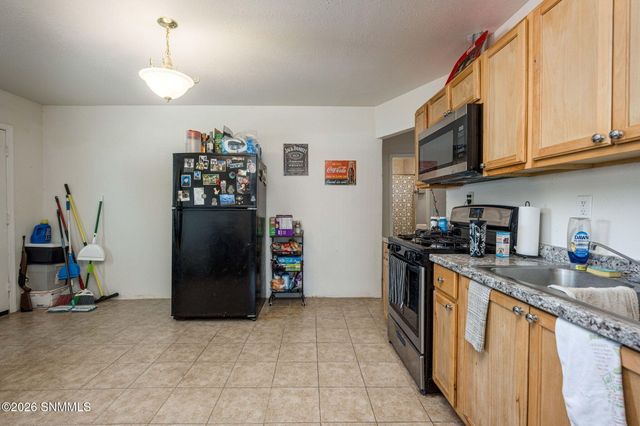 1255 W Ethel Avenue A & B, Las Cruces, NM 88005