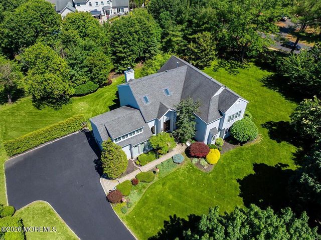 2 Richards Way, Holmdel, NJ 07733