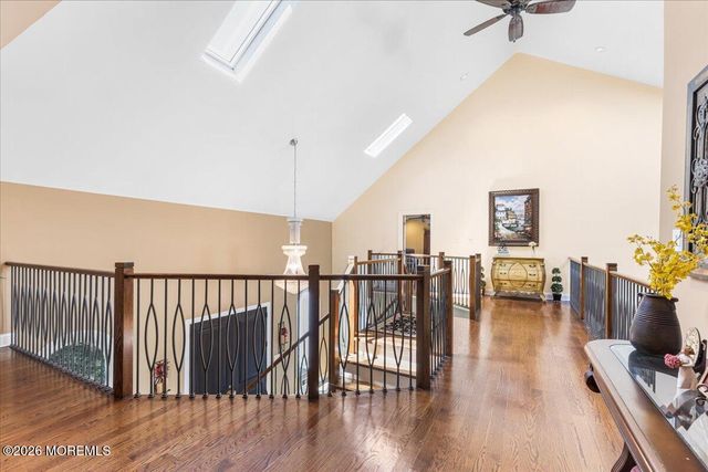 2 Richards Way, Holmdel, NJ 07733