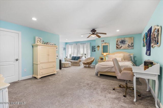 2 Richards Way, Holmdel, NJ 07733