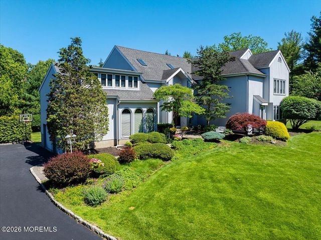 2 Richards Way, Holmdel, NJ 07733
