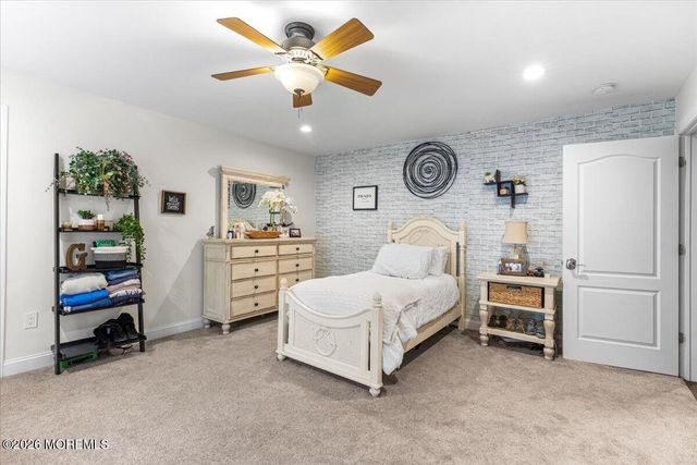 2 Richards Way, Holmdel, NJ 07733