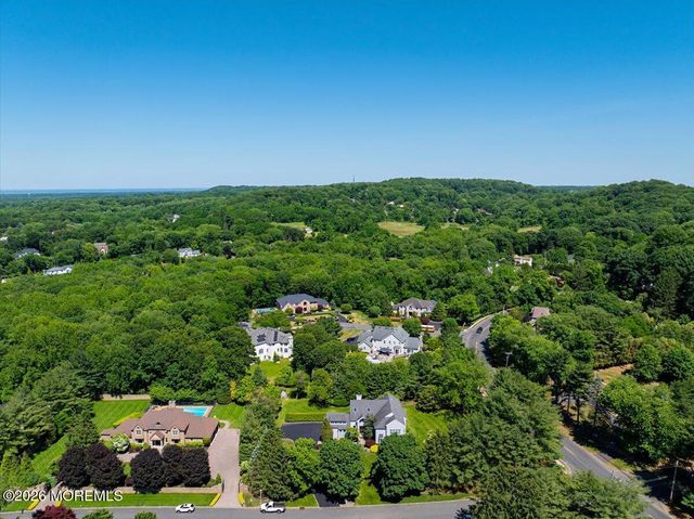 2 Richards Way, Holmdel, NJ 07733