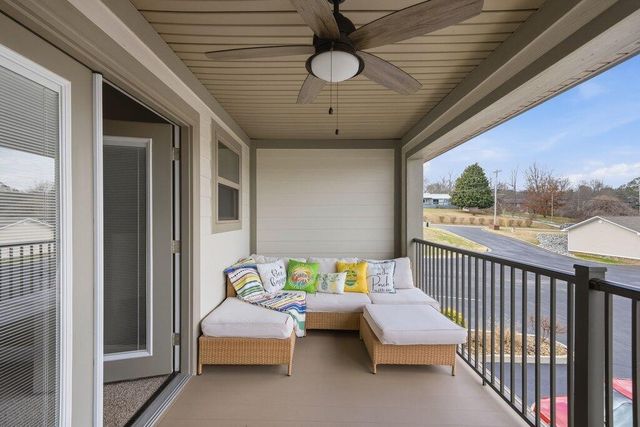 1255 New Lake Road, Spring City, TN 37381