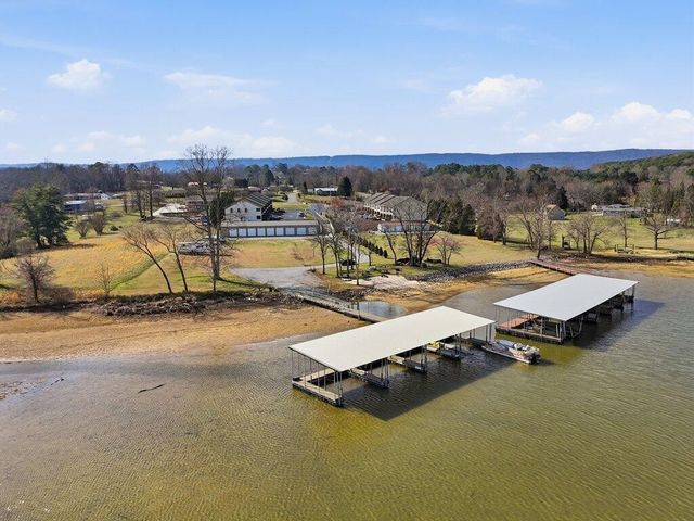 1255 New Lake Road, Spring City, TN 37381
