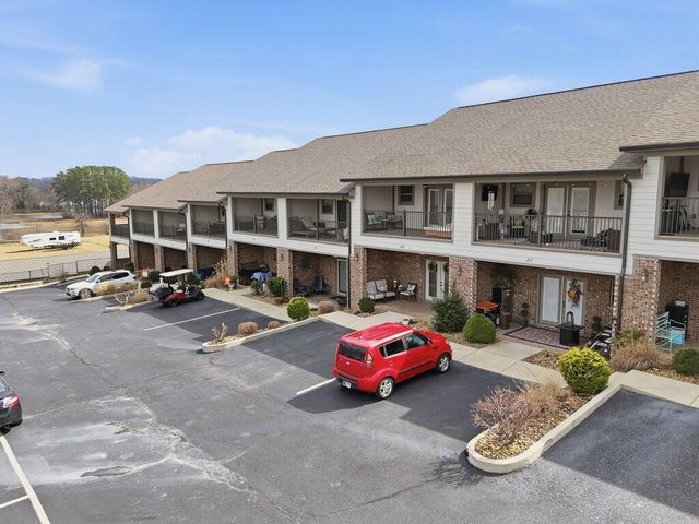 1255 New Lake Road, Spring City, TN 37381