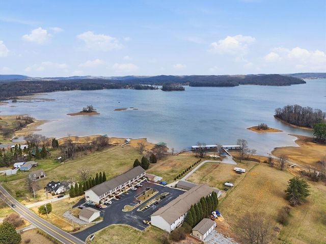 1255 New Lake Road, Spring City, TN 37381