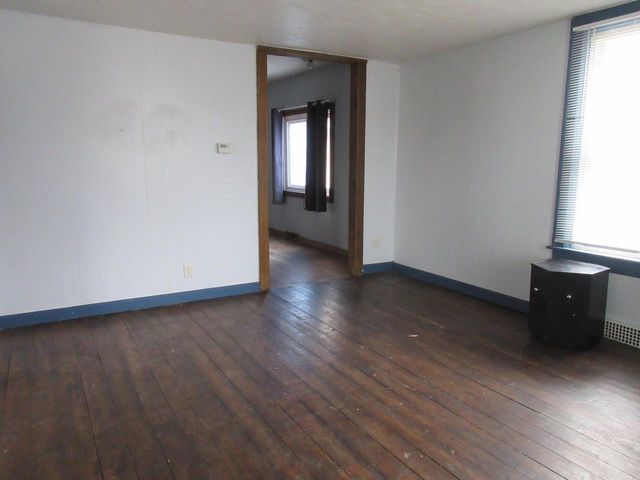 1325 S 11th STREET, Sheboygan, WI 53081