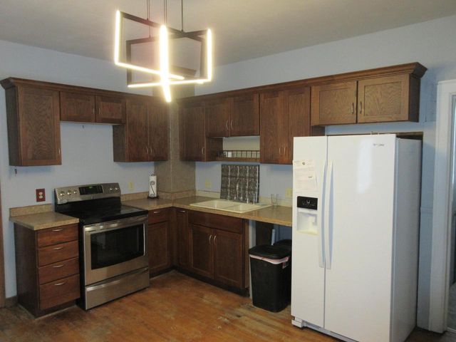 1325 S 11th STREET, Sheboygan, WI 53081