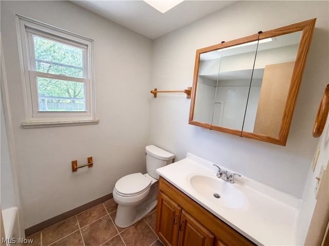 5444 Kenbridge Drive, Cleveland, OH 44143