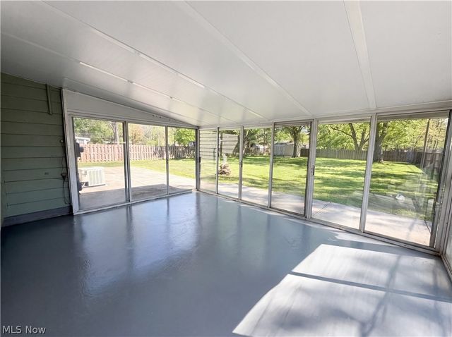 5444 Kenbridge Drive, Cleveland, OH 44143